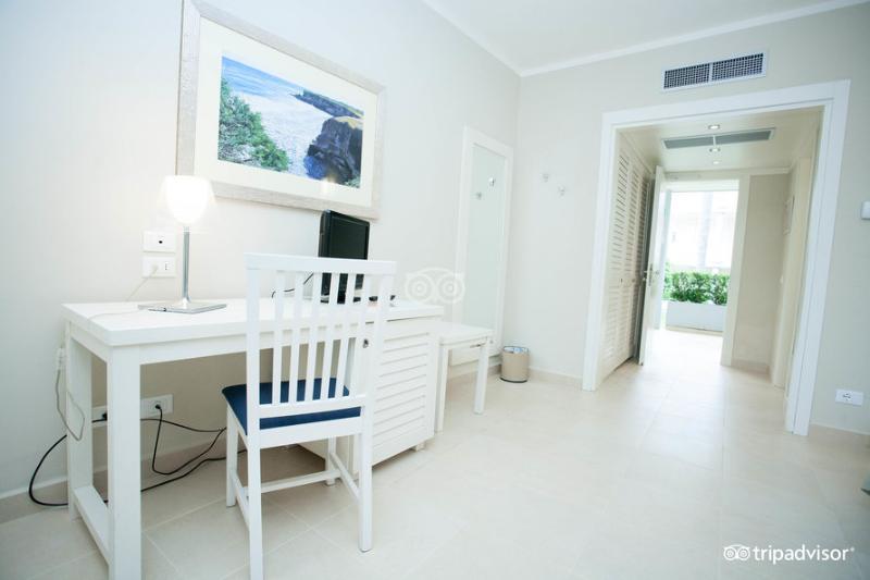 Voi Daniela Essentia Hotel Conca Specchiulla Luaran gambar