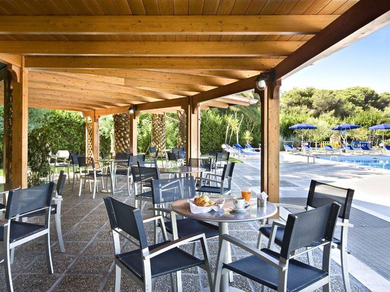 Voi Daniela Essentia Hotel Conca Specchiulla Luaran gambar